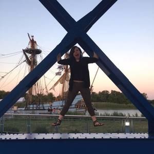 Meet your Posher, Emma